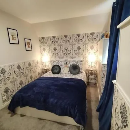 La Croix Douillet * Gavray-sur-Sienne