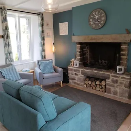 La Croix Douillet بيت للعطل