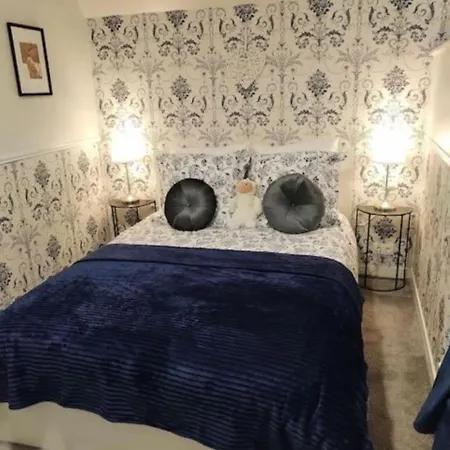 La Croix Douillet * Gavray-sur-Sienne