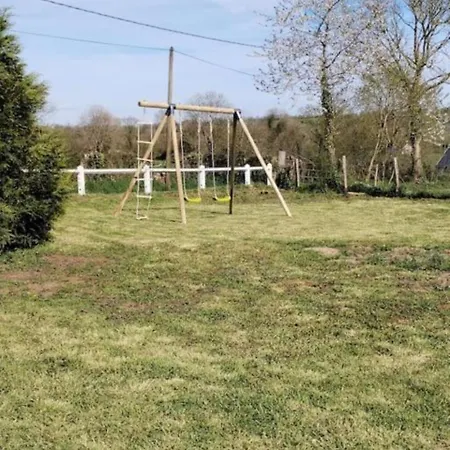 بيت للعطل La Croix Douillet *