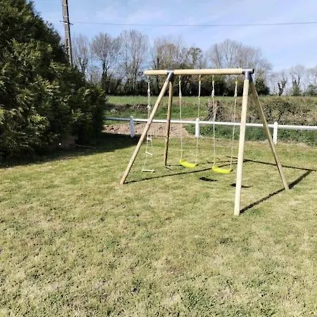 La Croix Douillet * Gavray-sur-Sienne